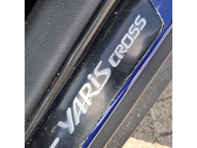 Personenauto toyota, yaris cross 1.5 hybrid, blauw, bouwjaar 2023 - afbeelding 16 van  27