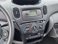 Personenauto toyota, yaris verso 1.3-16v vvti sol, bouwjaar 2000 - afbeelding 8 van  39