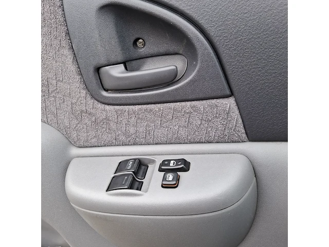 Personenauto toyota, yaris verso 1.3-16v vvti sol, bouwjaar 2000 - afbeelding 10 van  39