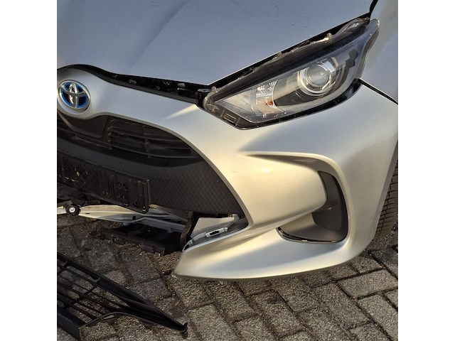 Personenauto, toyota, yaris - afbeelding 7 van  94