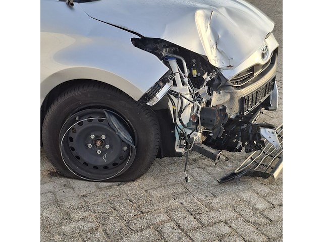 Personenauto, toyota, yaris - afbeelding 64 van  94