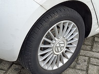 Personenauto volkswagen, 1.0 high up! bluemotion, wit, bouwjaar 2012 - afbeelding 3 van  49