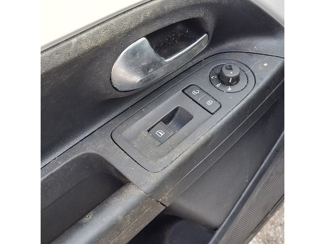 Personenauto volkswagen, 1.0 high up! bluemotion, wit, bouwjaar 2012 - afbeelding 6 van  49