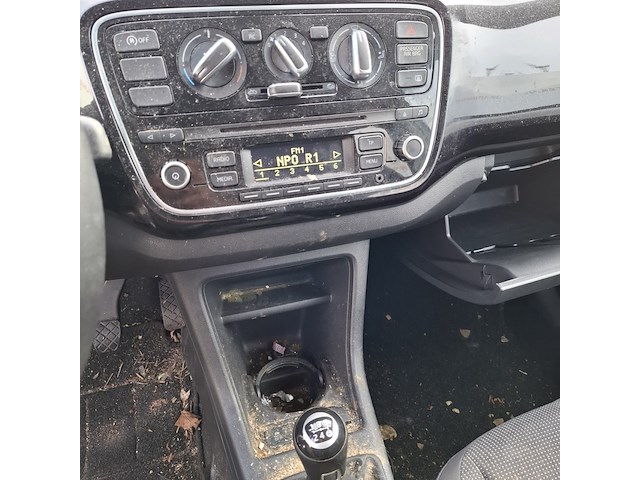 Personenauto volkswagen, 1.0 high up! bluemotion, wit, bouwjaar 2012 - afbeelding 11 van  49