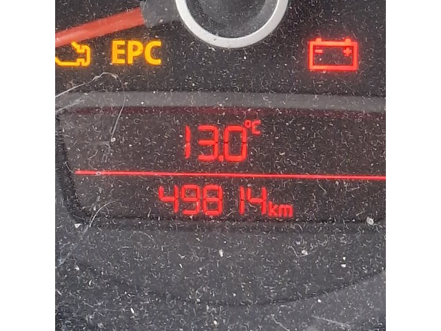 Personenauto volkswagen, 1.0 high up! bluemotion, wit, bouwjaar 2012 - afbeelding 19 van  49