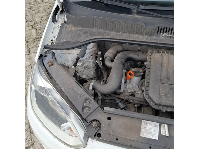 Personenauto volkswagen, 1.0 high up! bluemotion, wit, bouwjaar 2012 - afbeelding 33 van  49