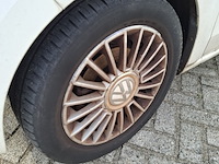 Personenauto volkswagen, 1.0 high up! bluemotion, wit, bouwjaar 2012 - afbeelding 49 van  49