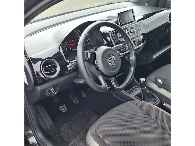 Personenauto volkswagen, 1.0 high up! bluemotion, zwart, bouwjaar 2014 - afbeelding 7 van  50