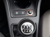 Personenauto volkswagen, 1.0 high up! bluemotion, zwart, bouwjaar 2014 - afbeelding 18 van  50