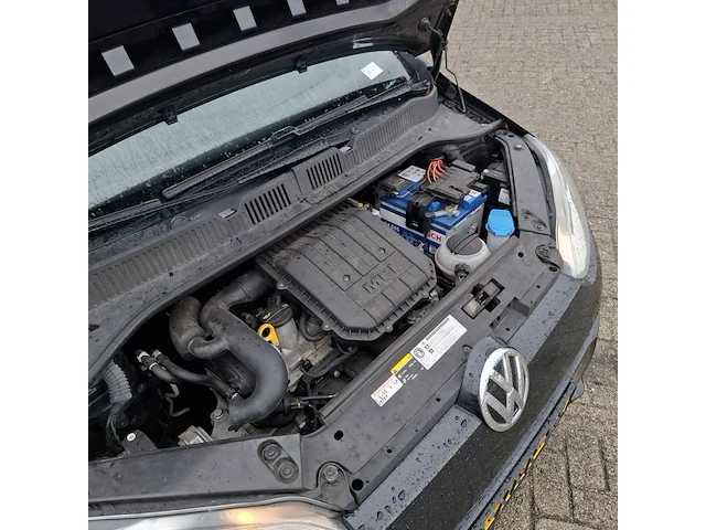 Personenauto volkswagen, 1.0 high up! bluemotion, zwart, bouwjaar 2014 - afbeelding 38 van  50
