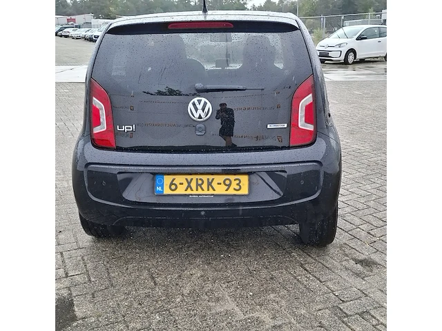Personenauto volkswagen, 1.0 high up! bluemotion, zwart, bouwjaar 2014 - afbeelding 48 van  50