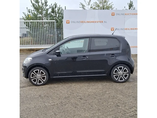 Personenauto volkswagen, 1.0 high up! bluemotion, zwart, bouwjaar 2014 - afbeelding 50 van  50