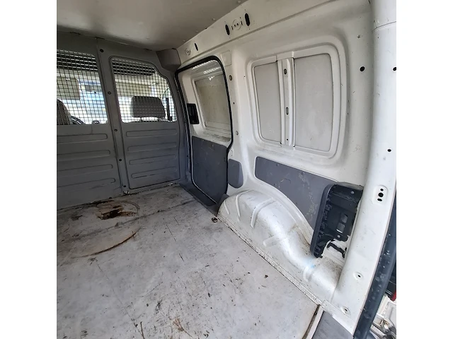 Personenauto volkswagen, caddy 2.0 sdi, 2007 - afbeelding 41 van  53