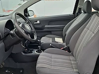 Personenauto volkswagen, fox 1.4 trendline, bouwjaar 2003 - afbeelding 3 van  28