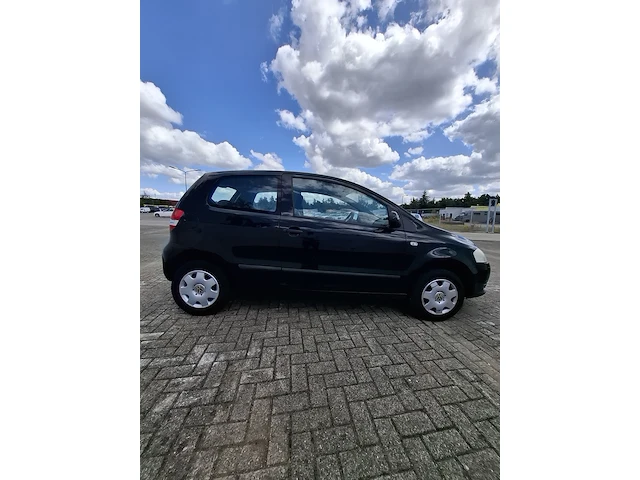 Personenauto volkswagen, fox 1.4 trendline, bouwjaar 2003 - afbeelding 25 van  28
