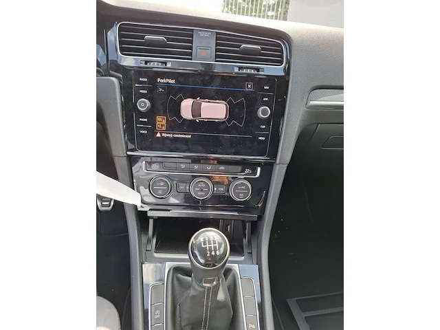 Personenauto volkswagen, golf 1.0 tsi high line, bouwjaar 2019 - afbeelding 16 van  35
