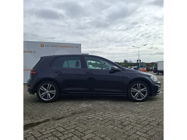 Personenauto volkswagen, golf 1.0 tsi highline business r, bouwjaar 2018 - afbeelding 34 van  73