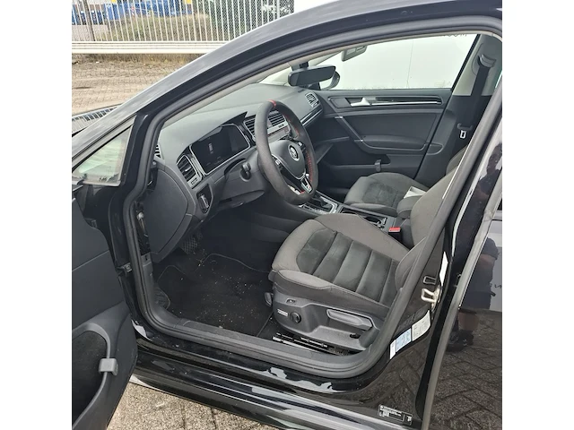 Personenauto volkswagen, golf 1.0 tsi highline business r, bouwjaar 2018 - afbeelding 73 van  73