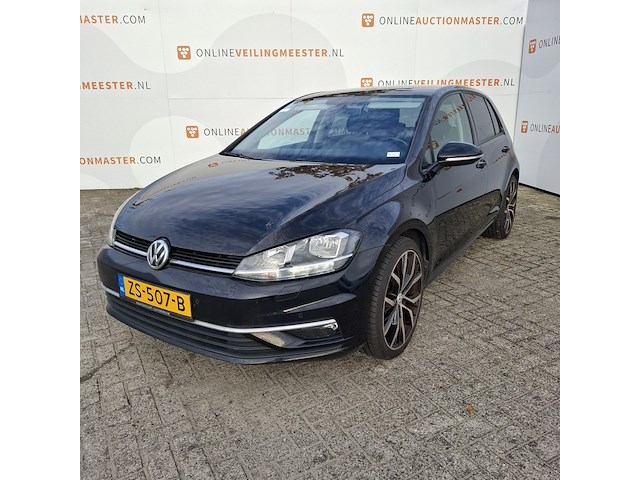 Personenauto volkswagen, golf 1.0 tsi, zwart, bouwjaar 2018 - afbeelding 1 van  48