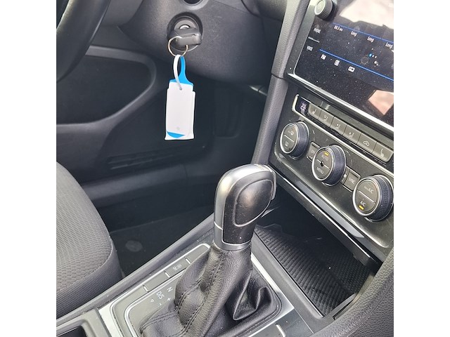 Personenauto volkswagen, golf 1.0 tsi, zwart, bouwjaar 2018 - afbeelding 25 van  48