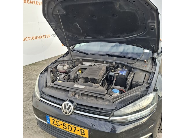 Personenauto volkswagen, golf 1.0 tsi, zwart, bouwjaar 2018 - afbeelding 28 van  48