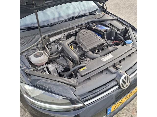 Personenauto volkswagen, golf 1.0 tsi, zwart, bouwjaar 2018 - afbeelding 33 van  48