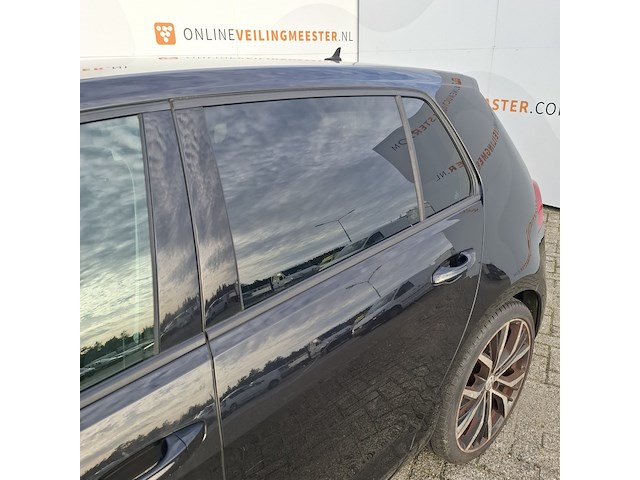 Personenauto volkswagen, golf 1.0 tsi, zwart, bouwjaar 2018 - afbeelding 41 van  48