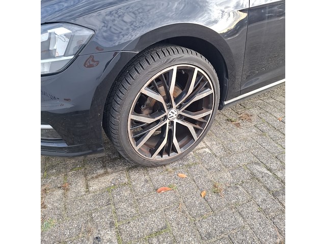 Personenauto volkswagen, golf 1.0 tsi, zwart, bouwjaar 2018 - afbeelding 48 van  48