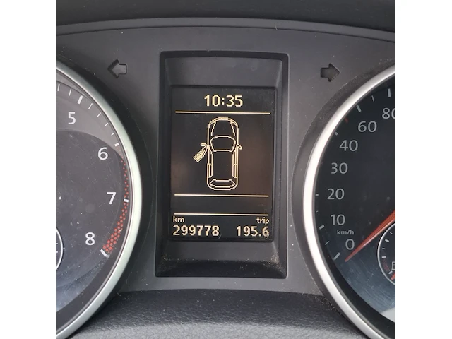 Personenauto volkswagen, golf 1.2tsi trendline, zwart, bouwjaar 2011 - afbeelding 16 van  31