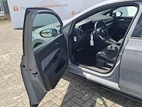Personenauto volkswagen, golf 1.5 etsi r-line, bouwjaar 2020 - afbeelding 2 van  55