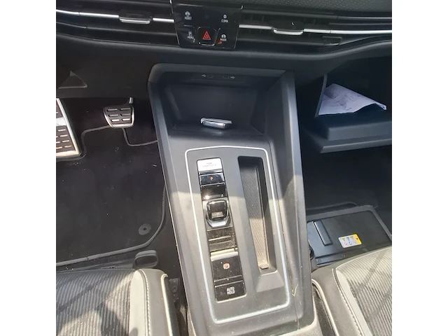Personenauto volkswagen, golf 1.5 etsi r-line, bouwjaar 2020 - afbeelding 8 van  55