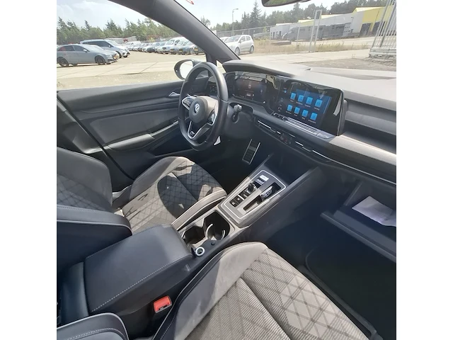Personenauto volkswagen, golf 1.5 etsi r-line, bouwjaar 2020 - afbeelding 24 van  55