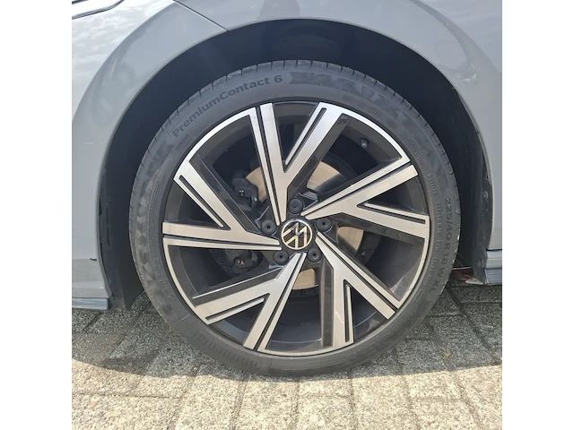 Personenauto volkswagen, golf 1.5 etsi r-line, bouwjaar 2020 - afbeelding 31 van  55