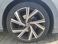 Personenauto volkswagen, golf 1.5 etsi r-line, bouwjaar 2020 - afbeelding 33 van  55