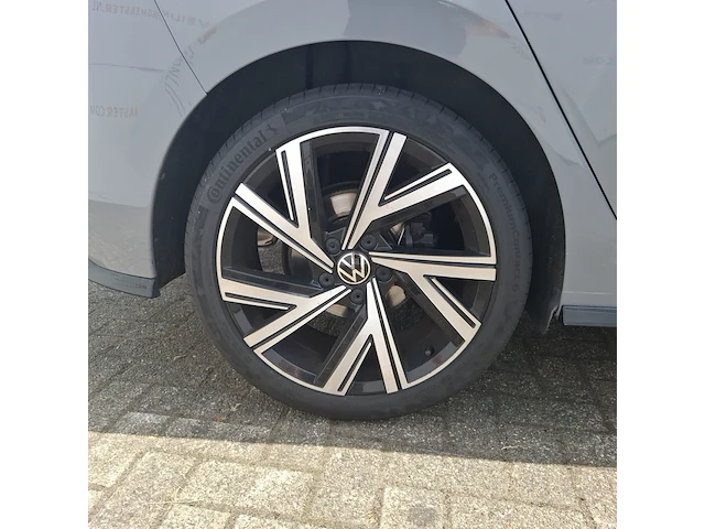 Personenauto volkswagen, golf 1.5 etsi r-line, bouwjaar 2020 - afbeelding 36 van  55