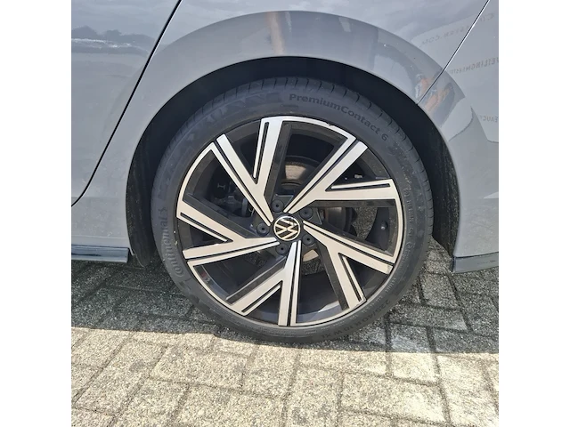 Personenauto volkswagen, golf 1.5 etsi r-line, bouwjaar 2020 - afbeelding 38 van  55