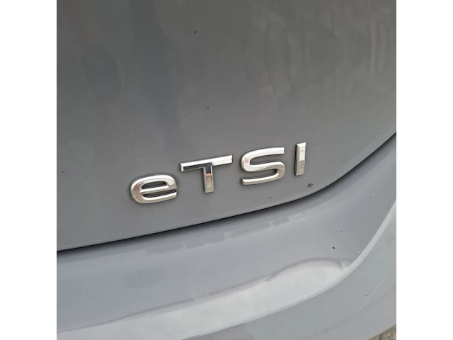 Personenauto volkswagen, golf 1.5 etsi r-line, bouwjaar 2021 - afbeelding 40 van  77