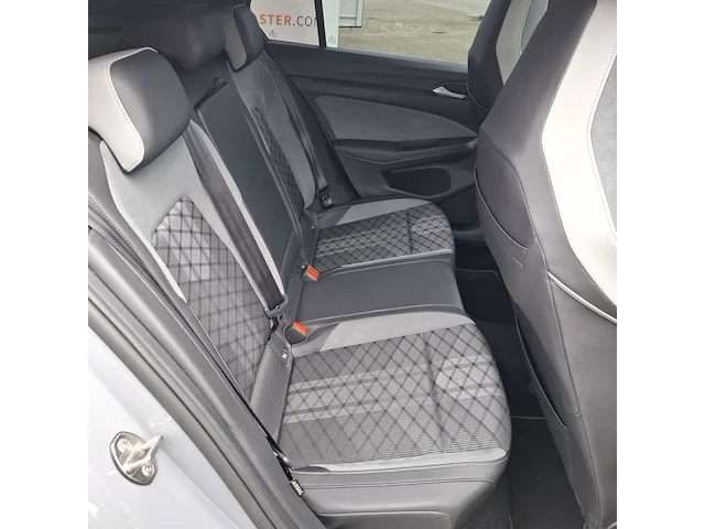 Personenauto volkswagen, golf 1.5 etsi r-line, bouwjaar 2021 - afbeelding 43 van  77