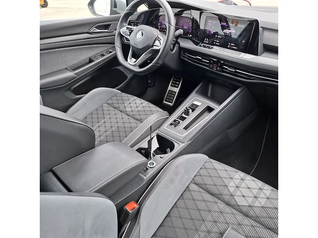 Personenauto volkswagen, golf 1.5 etsi r-line, bouwjaar 2021 - afbeelding 46 van  77