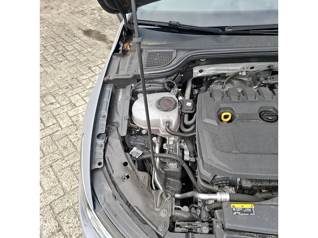 Personenauto volkswagen, golf 1.5 etsi r-line, bouwjaar 2021 - afbeelding 53 van  77