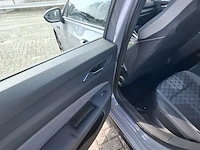 Personenauto volkswagen, golf 1.5 etsi r-line, grijs, bouwjaar 2020 - afbeelding 15 van  55