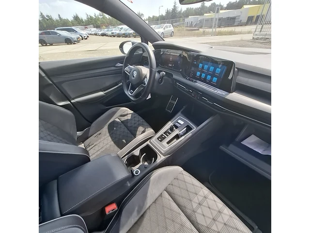 Personenauto volkswagen, golf 1.5 etsi r-line, grijs, bouwjaar 2020 - afbeelding 24 van  55