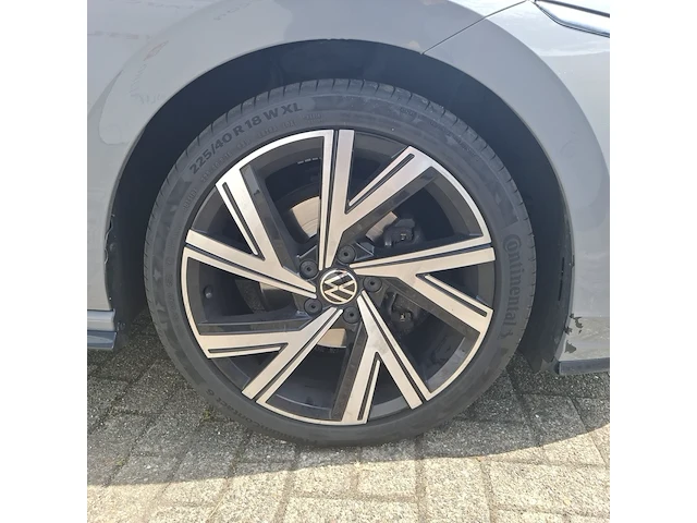 Personenauto volkswagen, golf 1.5 etsi r-line, grijs, bouwjaar 2020 - afbeelding 35 van  55