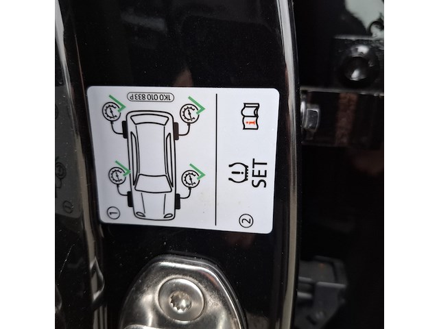 Personenauto volkswagen, golf 1.5 etsi, zwart, bouwjaar 2023 - afbeelding 4 van  50