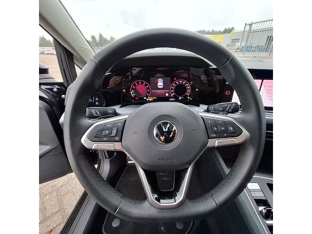 Personenauto volkswagen, golf 1.5 etsi, zwart, bouwjaar 2023 - afbeelding 6 van  50