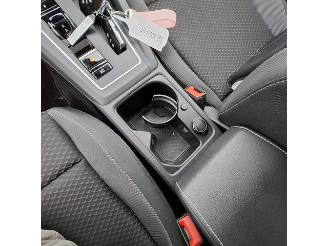 Personenauto volkswagen, golf 1.5 etsi, zwart, bouwjaar 2023 - afbeelding 15 van  50