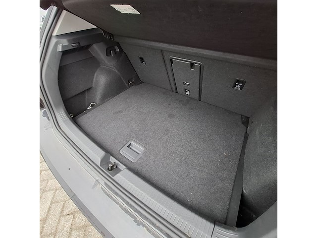 Personenauto volkswagen, golf 1.5 etsi, zwart, bouwjaar 2023 - afbeelding 20 van  50