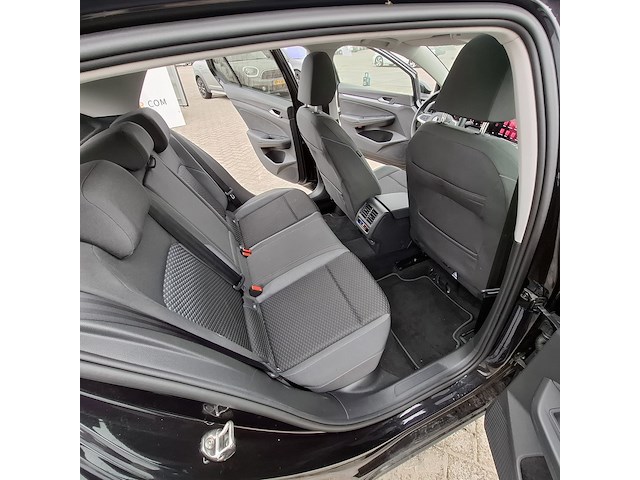 Personenauto volkswagen, golf 1.5 etsi, zwart, bouwjaar 2023 - afbeelding 22 van  50