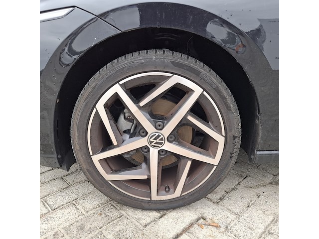 Personenauto volkswagen, golf 1.5 etsi, zwart, bouwjaar 2023 - afbeelding 33 van  50