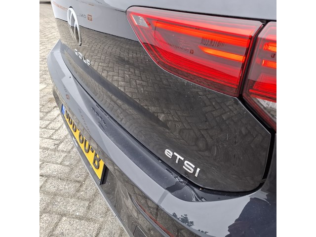 Personenauto volkswagen, golf 1.5 etsi, zwart, bouwjaar 2023 - afbeelding 40 van  50